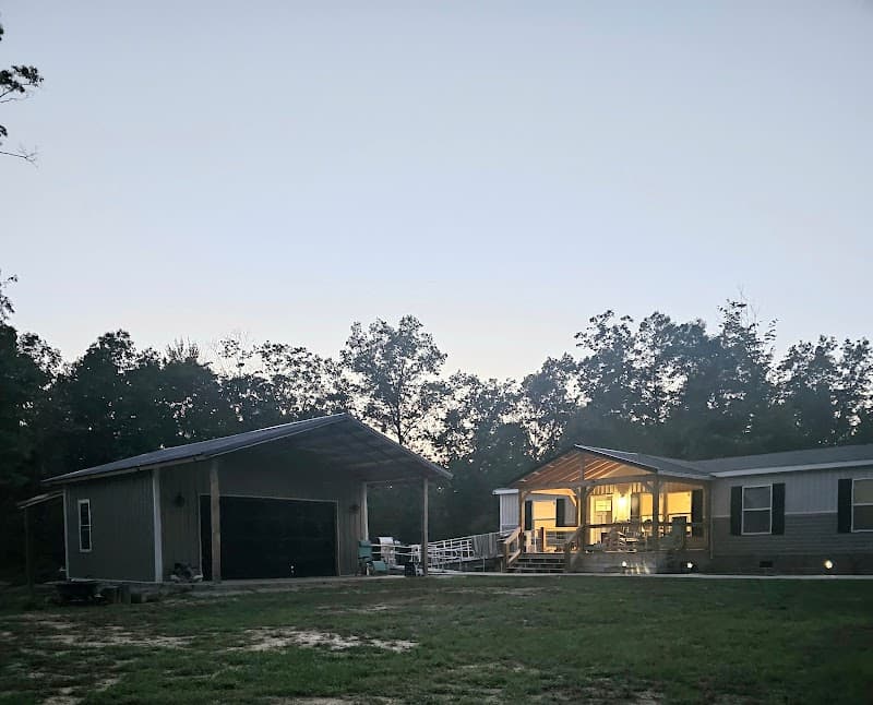 Buck Creek Trophy Whitetails hunting ranch in East Bernstadt, KY - gallery photo 4