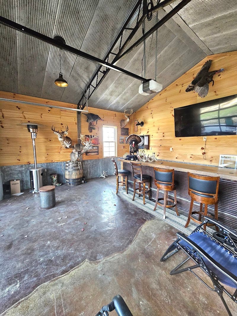 Buck Creek Trophy Whitetails hunting ranch in East Bernstadt, KY - gallery photo 6