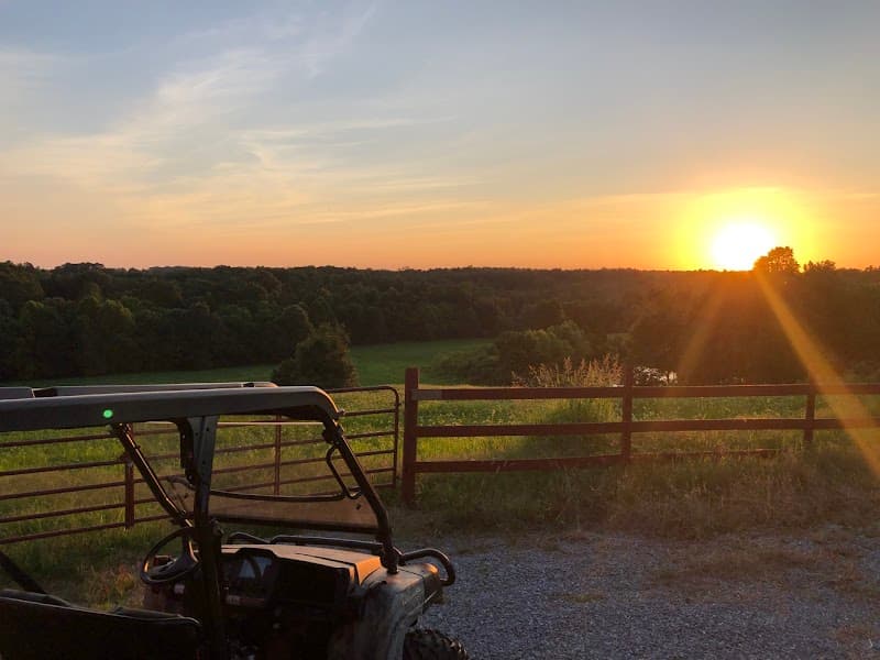 Tradewater Whitetails hunting ranch in Providence, KY - gallery photo 1